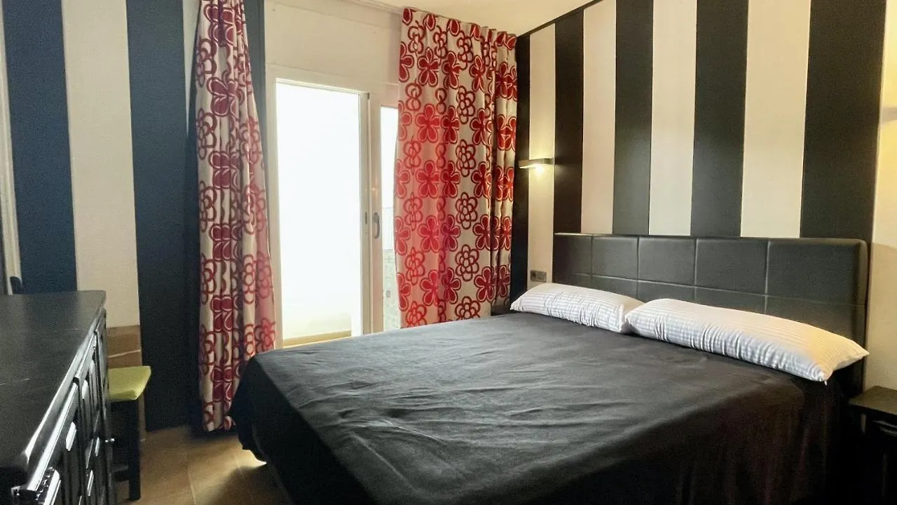 Salles Beach 05 L'Estartit Apartamento